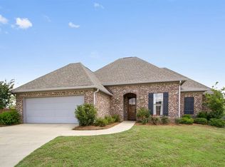 120 Kempen Ln, Madison, MS 39110