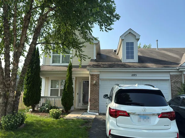 1893 Spinnaker St, Hampshire, IL 60140