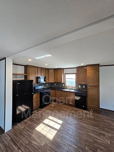 511 E 1st St #25 Photo 1