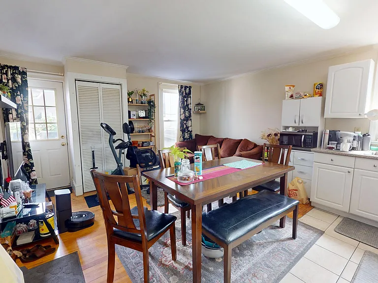 18 Salem St #2 — Photo 9