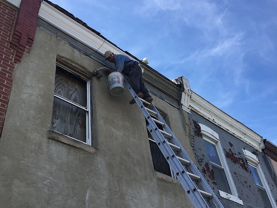 2nd image of 654 N Sickels St