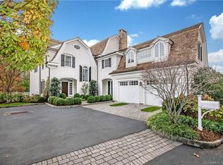 3 Harbor Bluff Ln, Norwalk, CT 06853