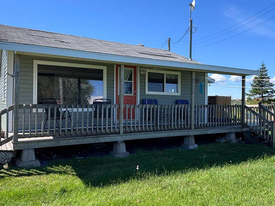 1st image of 11 Douglas Cres