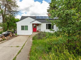 9809 E Upriver Dr, Spokane, WA 99206