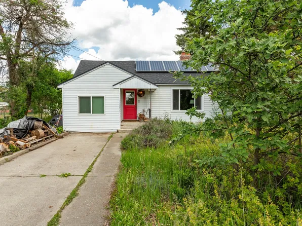 9809 E Upriver Dr, Spokane, WA 99206