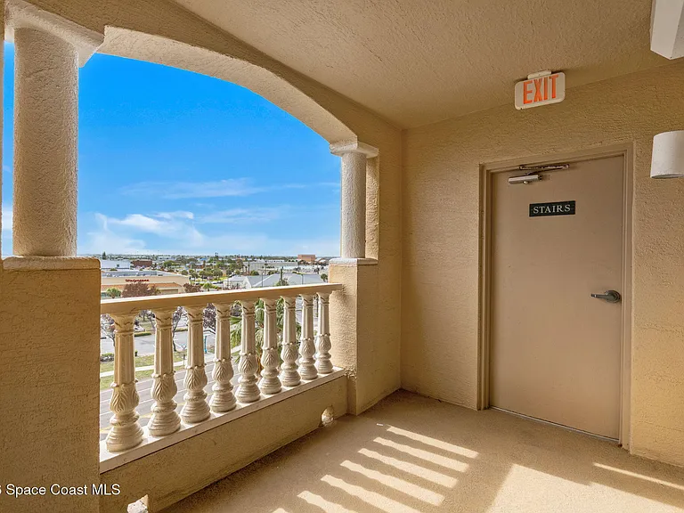 1095 Highway A1A #2502 — Photo 62