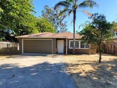 1004 Woodrow St, Lodi, CA, 95240