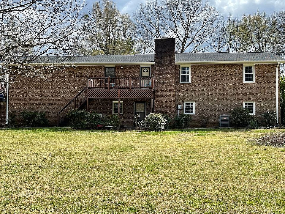 2nd image of 107 Guernsey Ln
