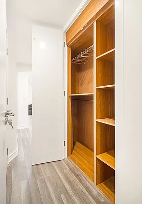 Sold by SR8 REALTY LLC | media 14