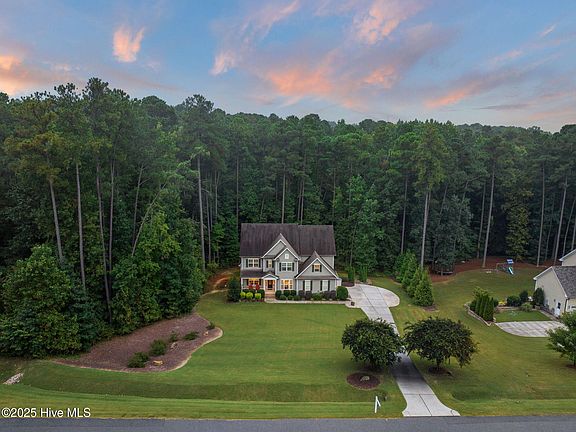 2nd image of 681 Rockport Drive