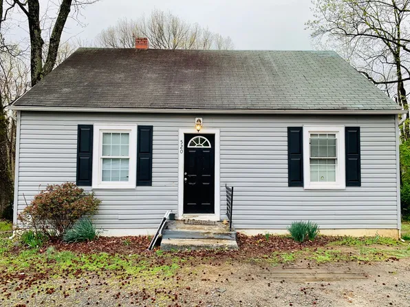 520 Wyne Dr, Falmouth, VA 22405