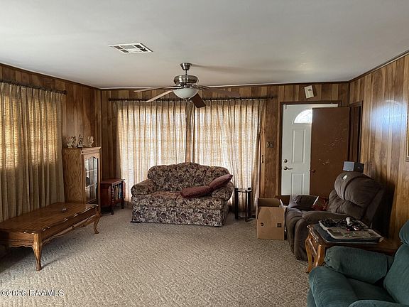 4th image of 502 E Lincoln Rd