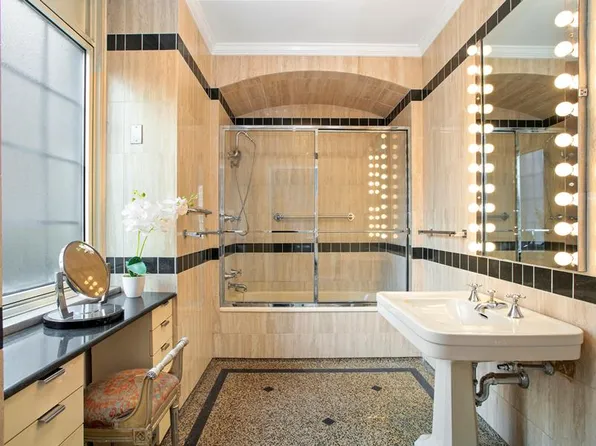 120 East End Avenue image 9 of 15