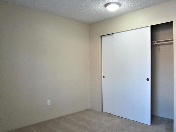 5th image of 13811 NE 11th St #O06