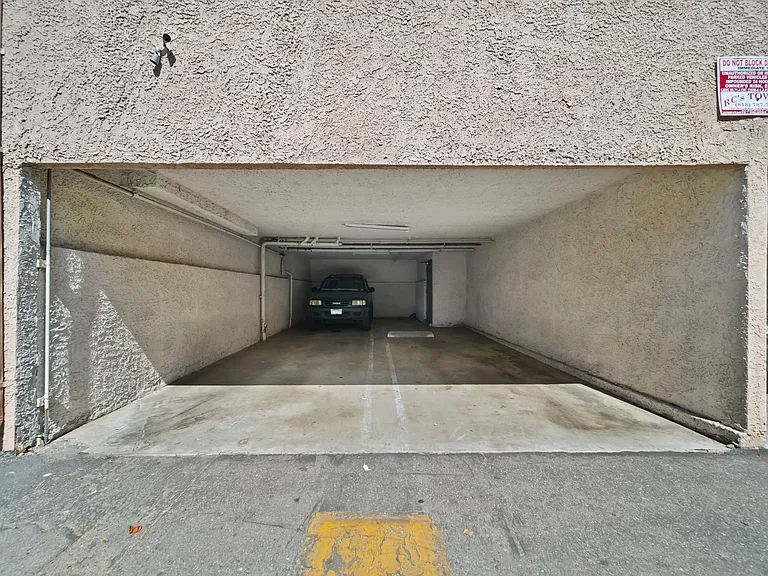 Assigned covered parking helps make coming home easy and convenient.