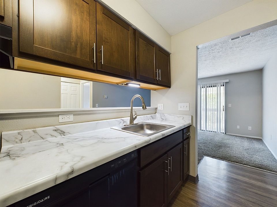 North Branch Apartments - 226 Taft Ct Battle Creek MI | Zillow