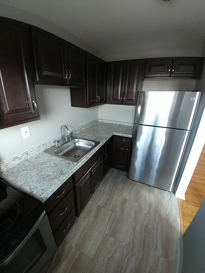 Township Village Apartments — Photo 4