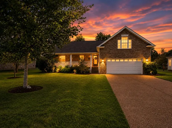 3301 Brookwood Ln, Lebanon, TN 37087