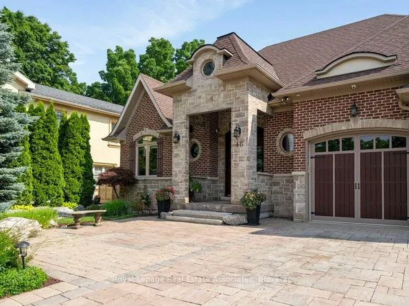 46 Scott St, Brampton, ON L6V 1S2