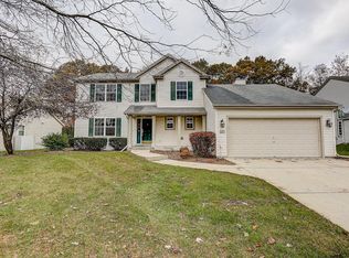 W143N9951 Ridgewood Ln, Germantown, WI 53022