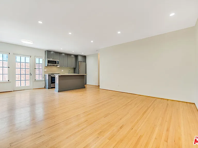 1655 Malcolm Ave #1/2 — Photo 18