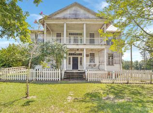 100 N Zion St, Winnsboro, SC 29180