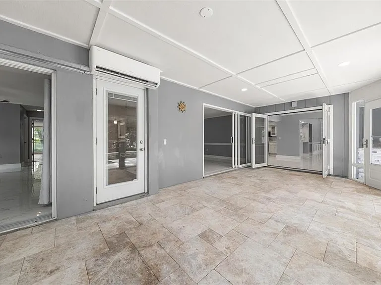 13903 Oberlin Manor Way — Photo 31