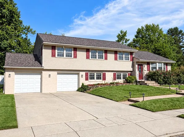 3 Meadow Ln, Woodbury, NJ 08096