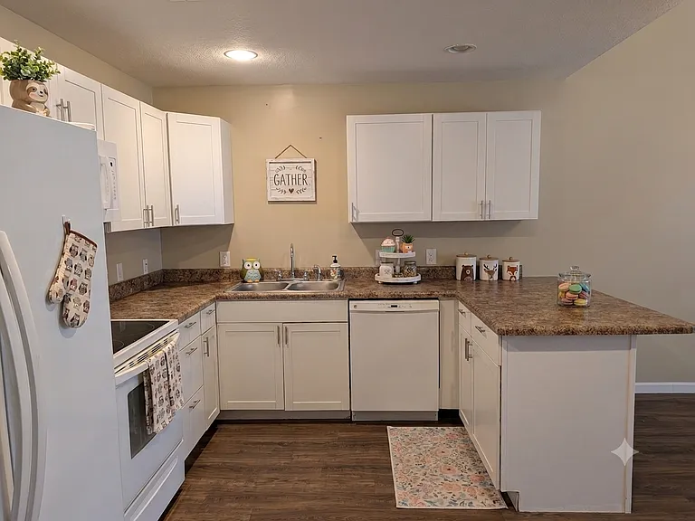 3880 Simpson Rd E — Photo 6