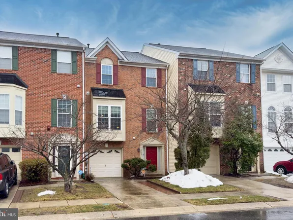 2720 Summers Ridge Dr, Odenton, MD 21113