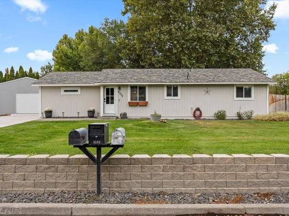 4202 S Kent St, Kennewick, WA 99337