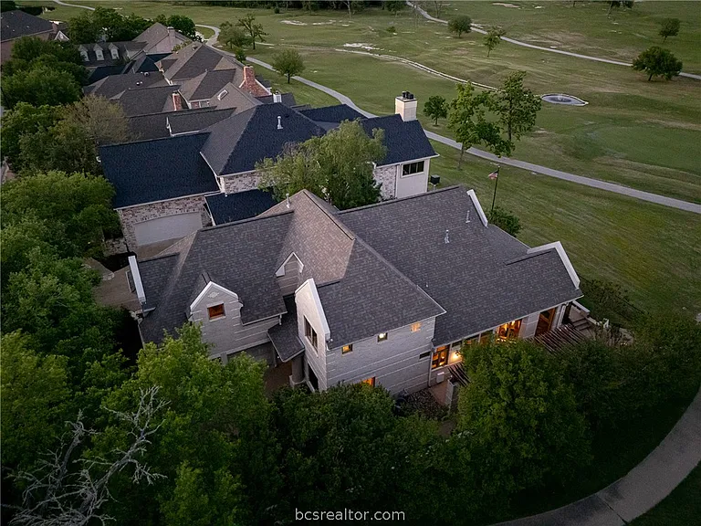 4776 Stonebriar Cir — Photo 45