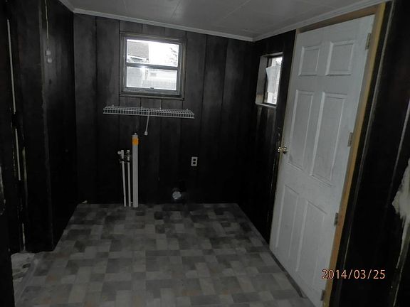 4th image of 217 E Lisle St