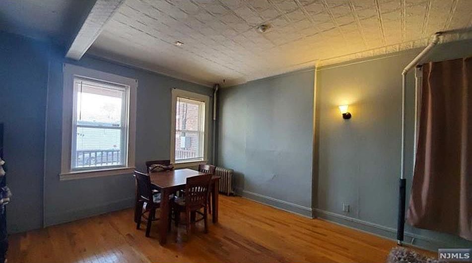 552 Valley Brook Ave, Lyndhurst, NJ 07071 Zillow