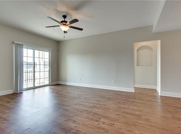5th image of 8121 Lenox Creekside Dr