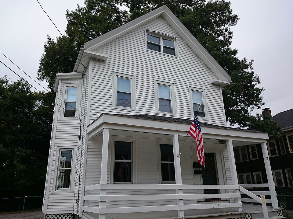 2nd image of 933 Adams St