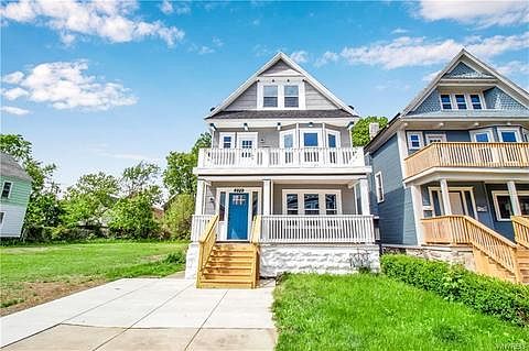 1st image of 270 Loring Ave