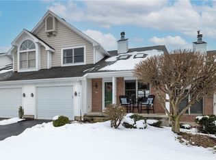 61 Genesee View Trl, Rochester, NY 14623