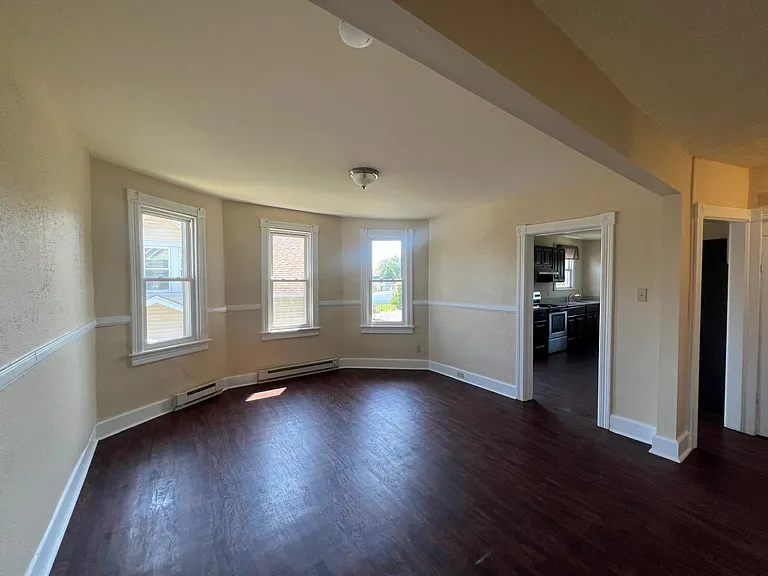 548 Broad St #2 — Photo 5