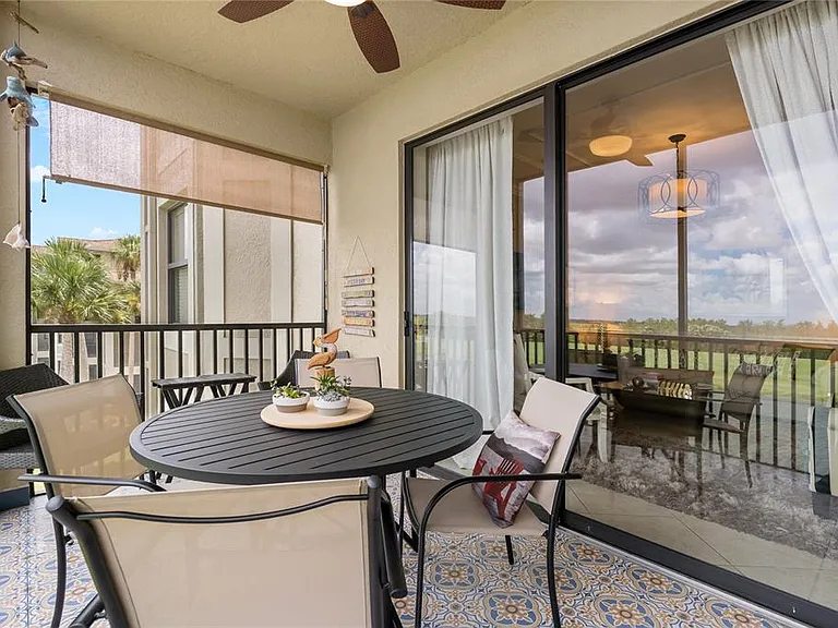 7015 River Hammock Dr #306 — Photo 31