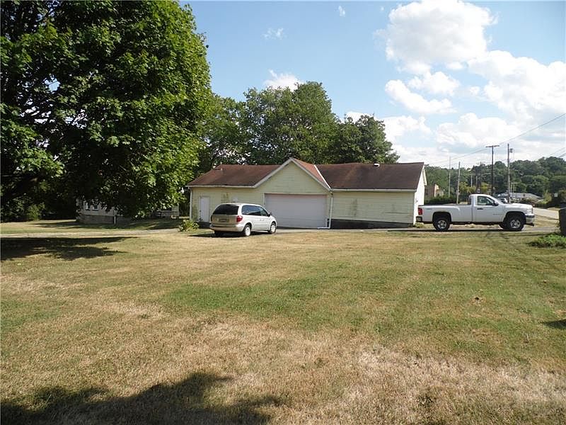 2nd image of 1101 Romine Ave