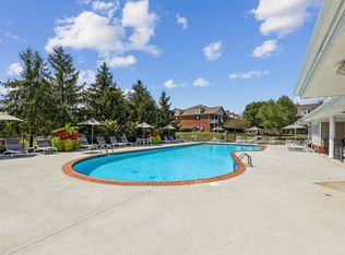 Glenmary Village Apartments, Louisville, KY 40291