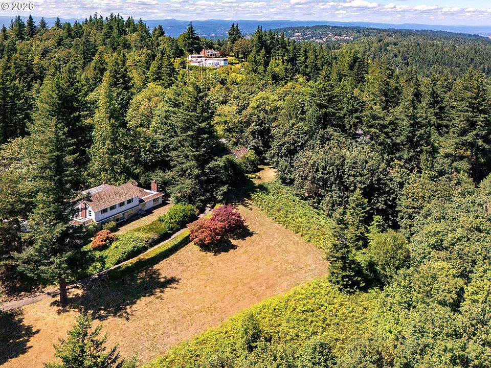 1st image of 429 NW Skyline Blvd