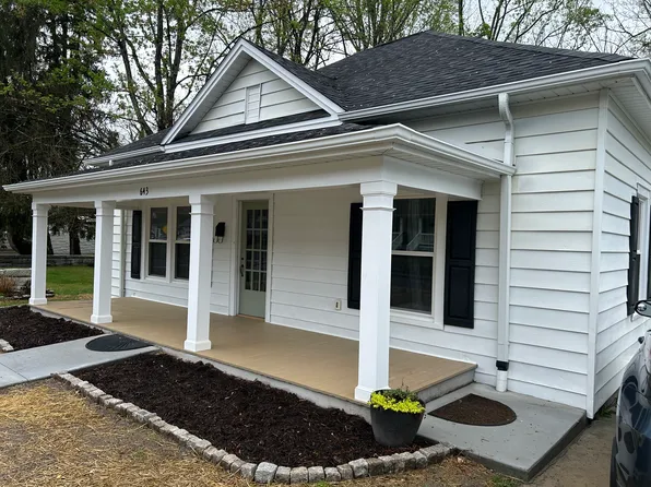 643 Willow St, Mount Airy, NC 27030