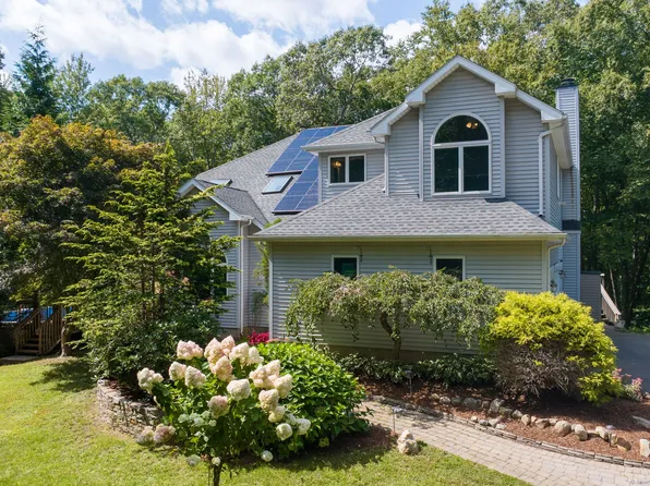 59 Branden Way, Tolland, CT 06084