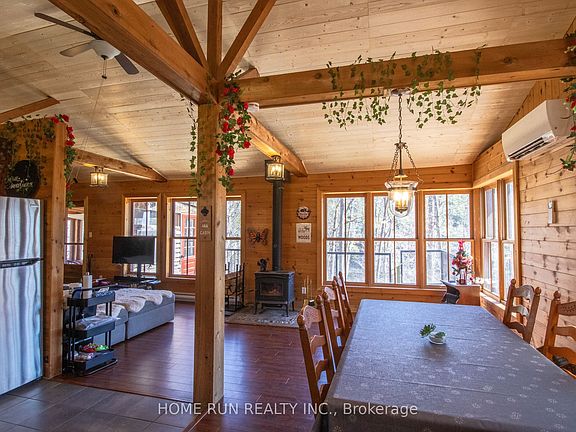 3rd image of 2335 Calabogie Rd