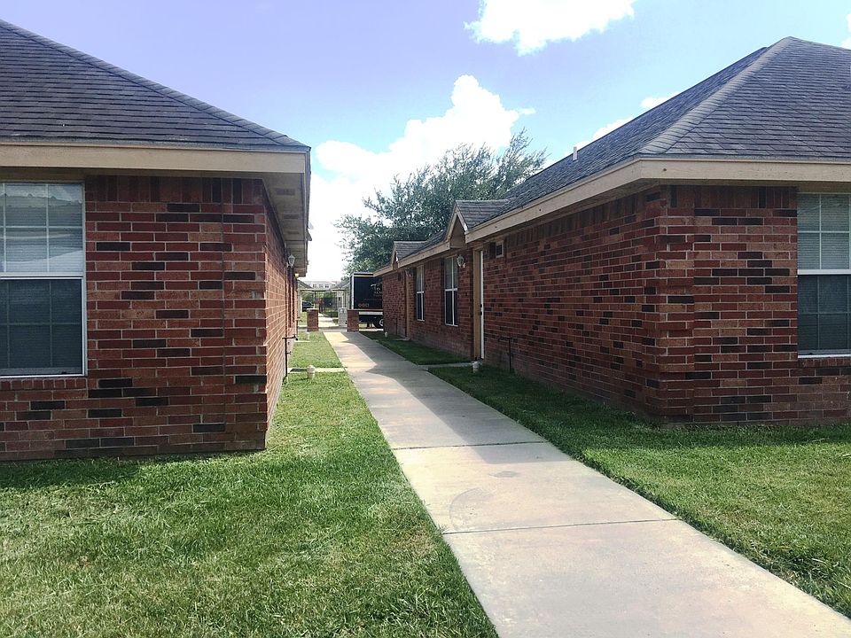 2nd image of 1821 W Portales Dr APT 1