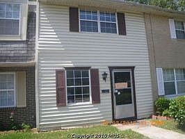 Home for Sale in Waldorf, Maryland $79,900