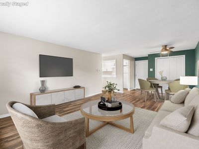 180 Main St APT A5, Bridgewater, MA, 02324