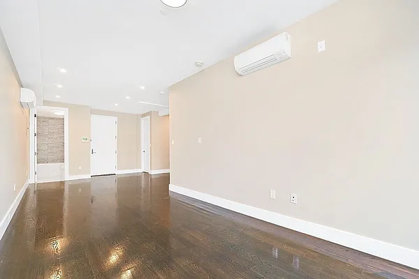 Rented by Douglas Elliman | media 17